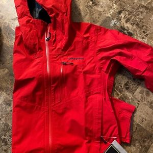 Men’s Red Patagonia Windbreaker Jacket